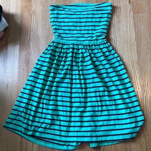Strapless striped dress